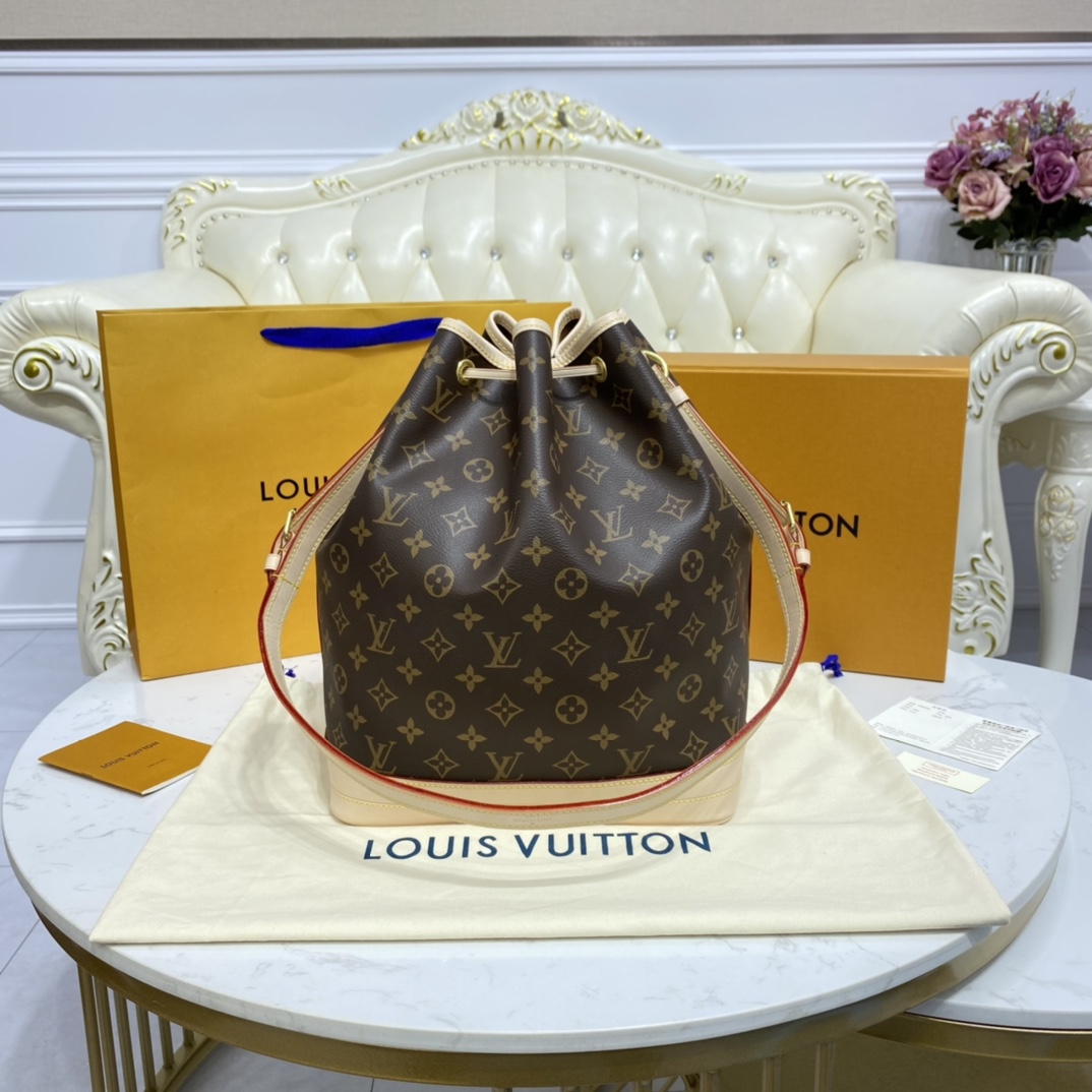 Louis Vuitton NOE Handbag Monogram M42224